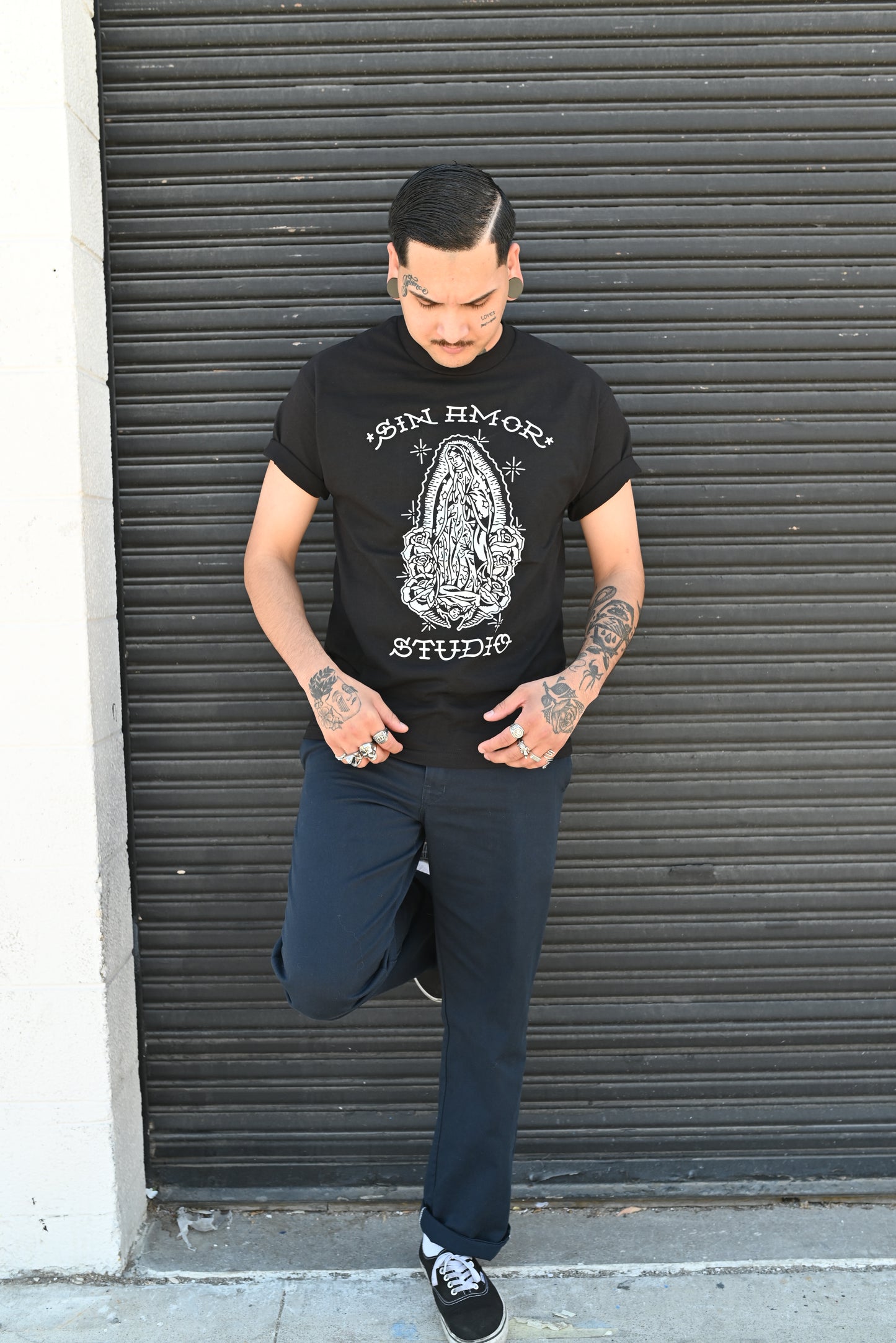 SIN AMOR BASILICA TEE