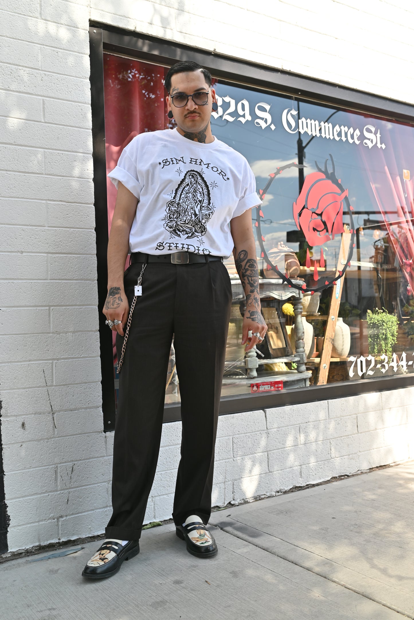 SIN AMOR BASILICA TEE