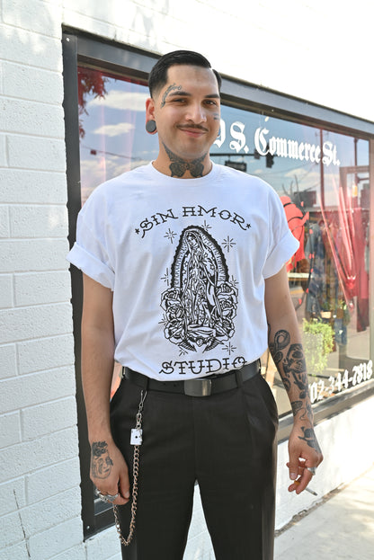 SIN AMOR BASILICA TEE