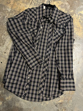 Load image into Gallery viewer, Plaid Cowboy Button Up Shirt

